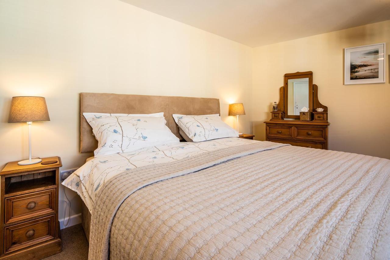 Buxton Centre Cosy Cottage With Free Secure Parking Bagian luar foto