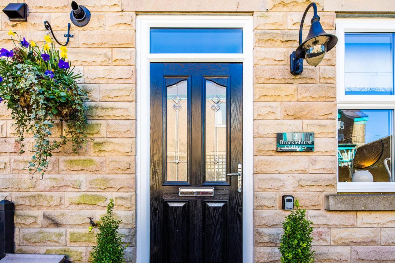 Buxton Centre Cosy Cottage With Free Secure Parking Bagian luar foto