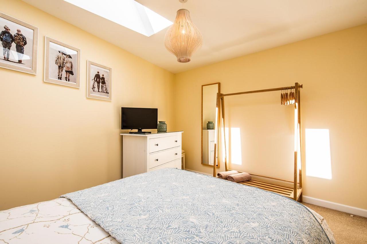 Buxton Centre Cosy Cottage With Free Secure Parking Bagian luar foto